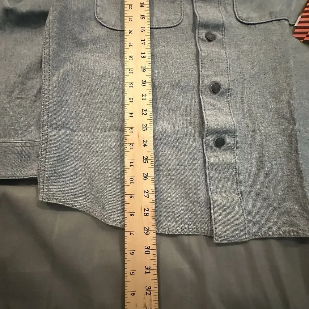 Volcom Levelstone Jacket Mens Medium Long Sleeve Button Collar Denim Shacket